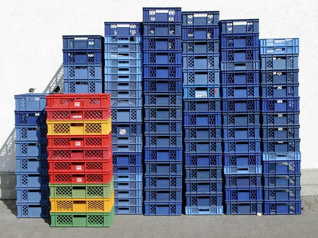 HDPE Crates, Trays, Inventory Boxes or Crates, Milk Crates, Bread Trays, Soda Crates HDPE Crates Trays Inventory Boxes or Crates Milk Crates Bread Trays Soda Crates