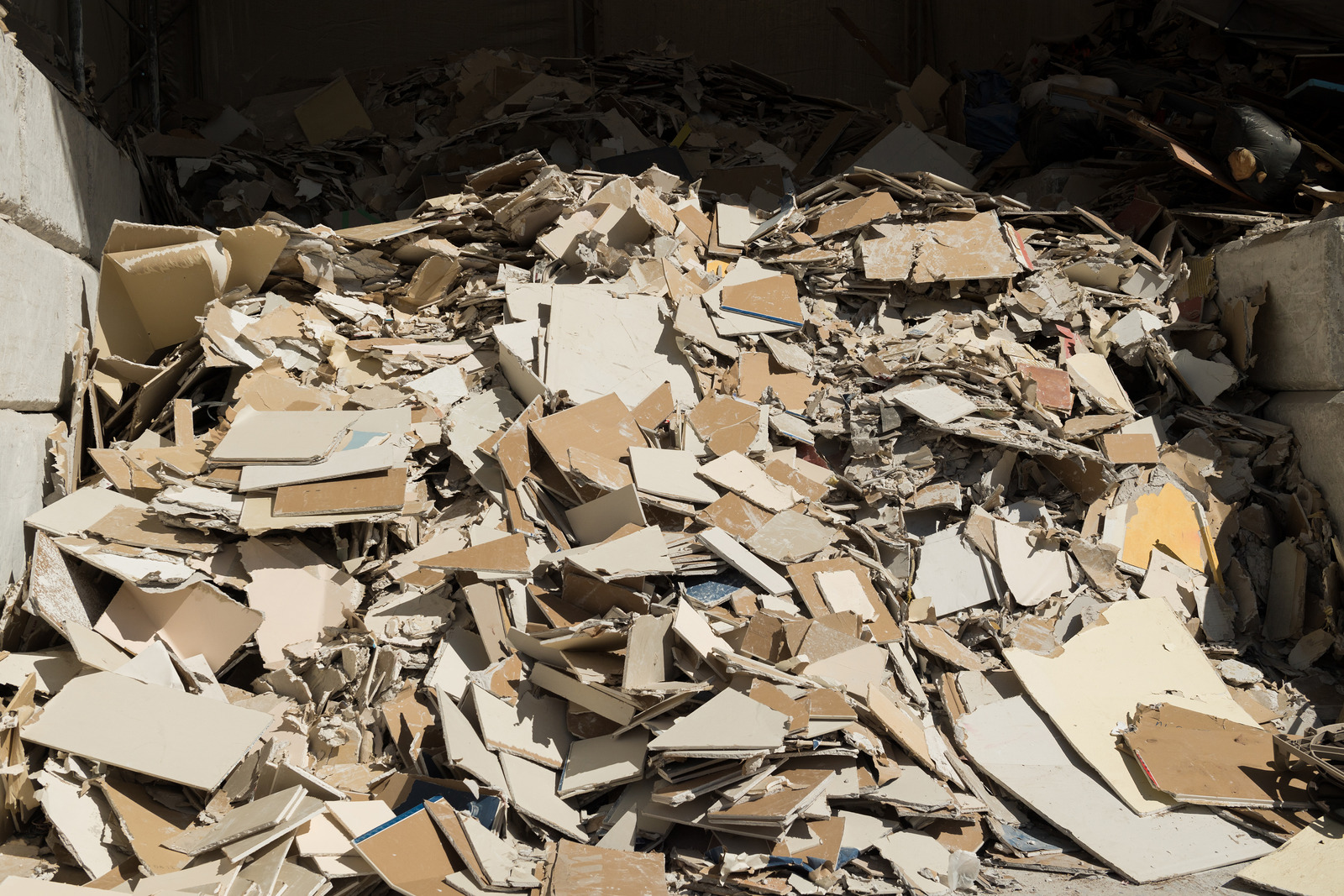 Drywall waste Junk Removal In Maple Ridge